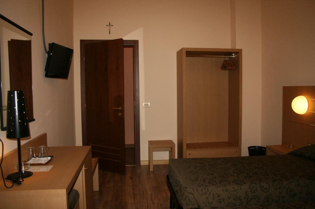 Albergo Nardini Lentate sul Seveso Extérieur photo
